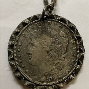 Vtg Coin Medallion Necklace